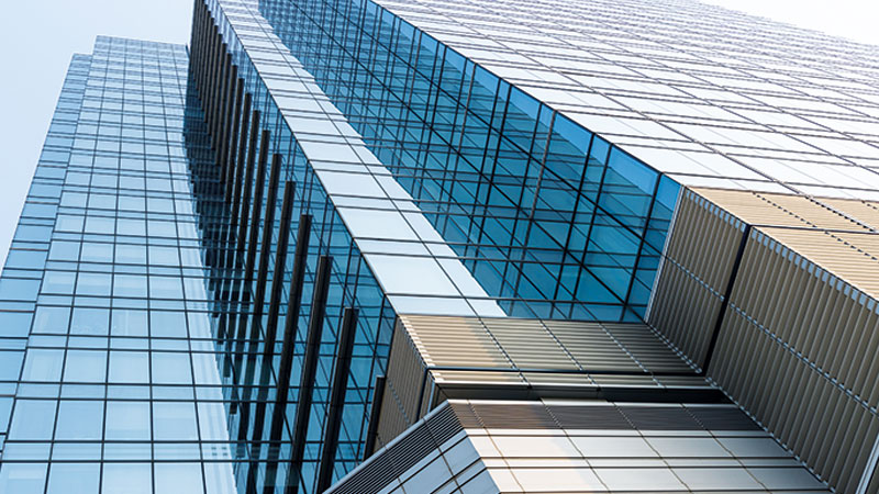 Building Skyscraper To The Sky